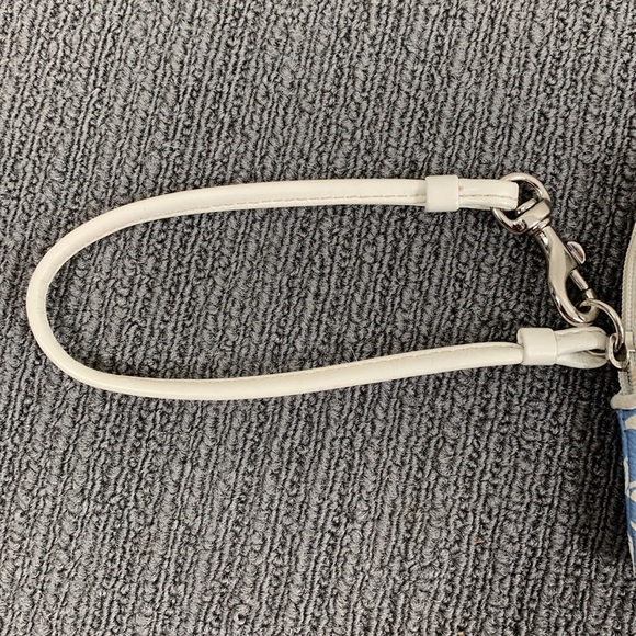 Coach Wristlet Wallet Womens Small Blue White Coated Canvas Signature Clutch - Picture 4 of 15